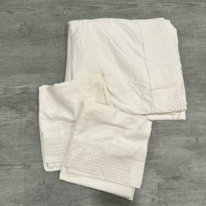 Frette king size sheet set with 2 matching king size pillows embroidery detail